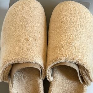 Vionic new comfortable shoes